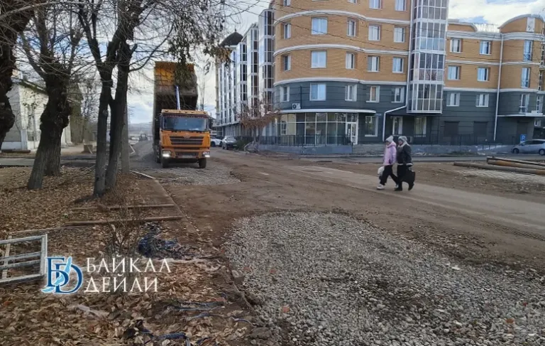 В мэрии Улан-Удэ объяснили задержку работ на улице Смолина